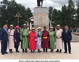 Делегация Республики Бурятия посетила Булганский аймак Монголии Делегация Республики Бурятия посетила Булганский аймак Монголии