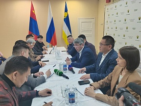 Республика Бурятия направила в Монголию гуманитарную помощь Республика Бурятия направила в Монголию гуманитарную помощь